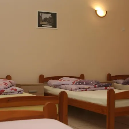Noclegi 24h Homestay *