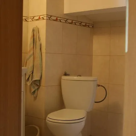 Noclegi 24h Homestay *